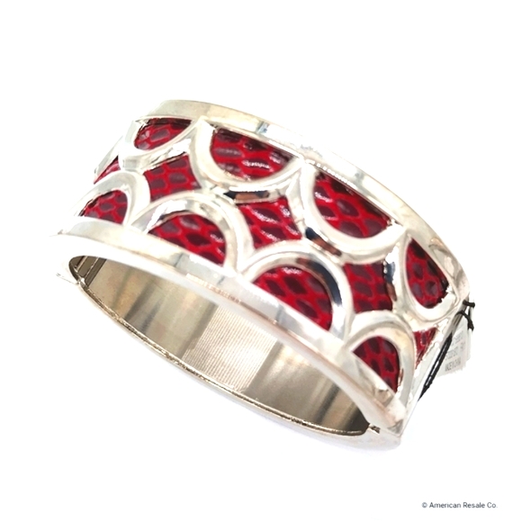 White House Black Market Faux Leather Croc Embossed Bangle Cuff Hinged Bracelet - Picture 5 of 9